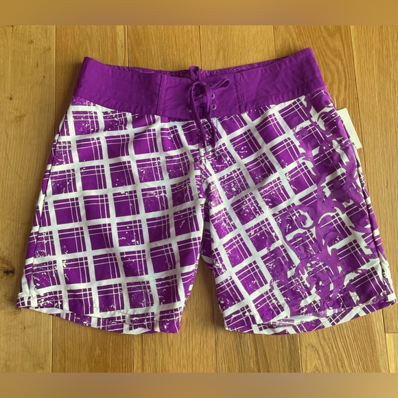 Y2K Body Glove Board Shorts Women’s Purple & White NEW - Picture 9 of 9